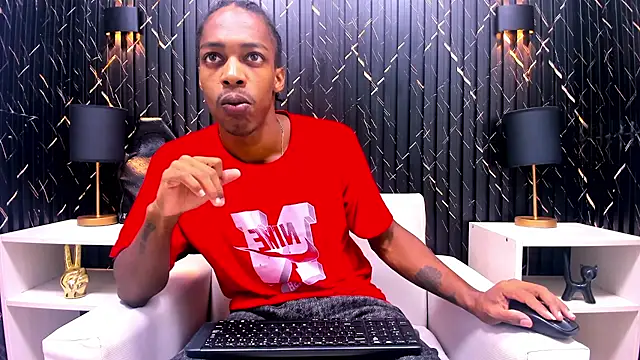 LarryCollin online show from 03/01/25, 03:43