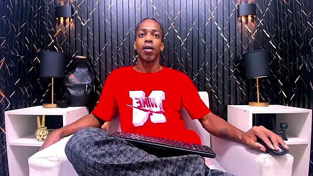 LarryCollin online show from 03/01/25, 06:46