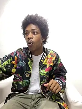 LarryCollin online show from 03/12/25, 03:35