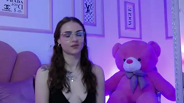 Abby  White online show from 01/31/25, 11:24