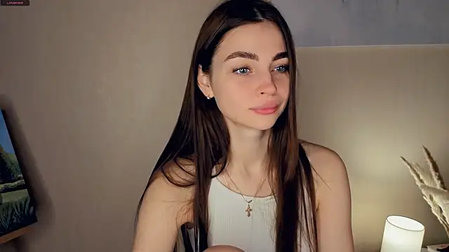 MaryJacksoon online show from 10/17/25, 07:44