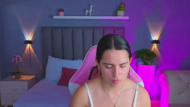 Snapshot of angelica_dymond chatting on 11/27/25, 11:56 angelica dymond online show from 11/27/25, 11:56