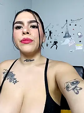 BigTits Kitty online show from 10/20/25, 06:14