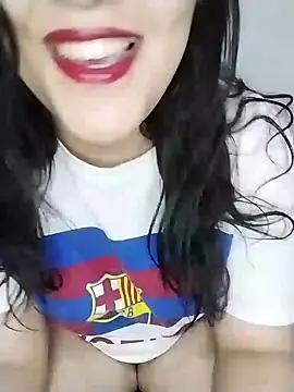 Snapshot of Tota_Khan chatting on 11/25/25, 12:21 Tota Khan online show from 11/25/25, 12:21