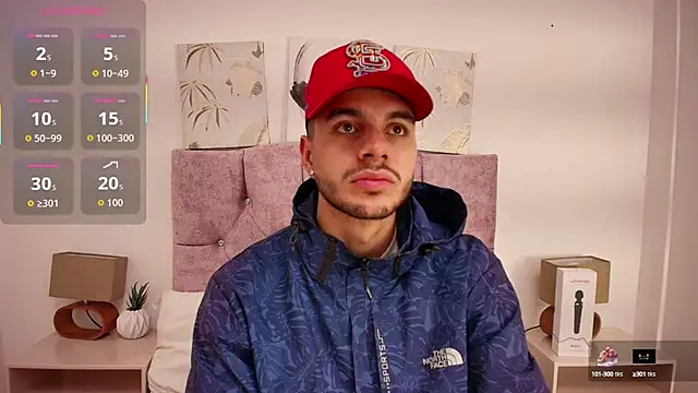 Snapshot of Amadeo_Wild chatting on 09/17/25, 02:52 Amadeo Wild online show from 09/17/25, 02:52