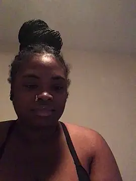 Snapshot of cocodreamxoxo chatting on 12/09/24, 10:30 cocodreamxoxo online show from 12/09/24, 10:30