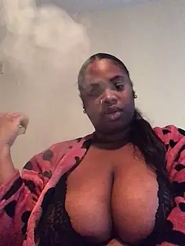 Snapshot of cocodreamxoxo chatting on 12/25/24, 01:09 cocodreamxoxo online show from 12/25/24, 01:09