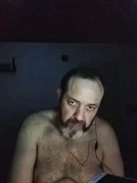 Leocesar37 online show from 10/11/25, 07:18