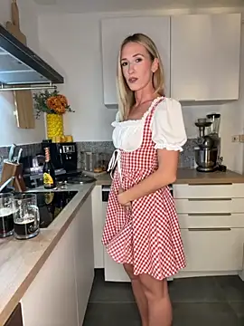 lola tentatiion online show from 09/19/25, 07:03