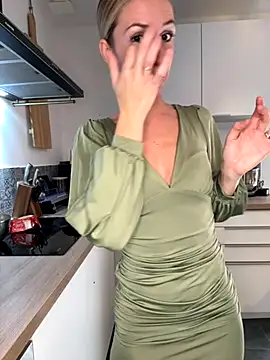 lola tentatiion online show from 09/26/25, 07:23