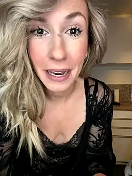 lola tentatiion online show from 11/20/25, 08:14