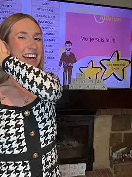 lola tentatiion online show from 12/14/25, 08:02