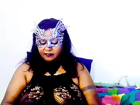 Snapshot of Mysterylady143 chatting on 11/22/25, 06:07 Mysterylady143 online show from 11/22/25, 06:07