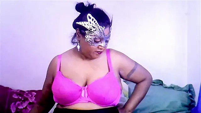 Mysterylady143 online show from 07/09/26, 08:18