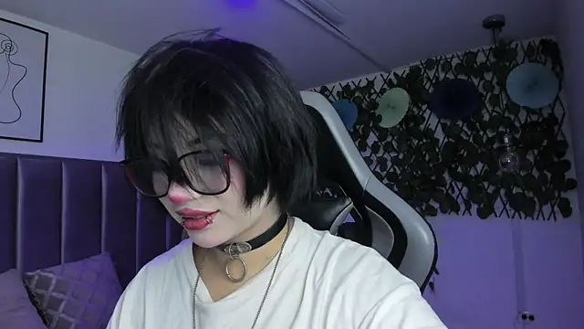 Kitty Gang online show from 06/03/26, 01:19