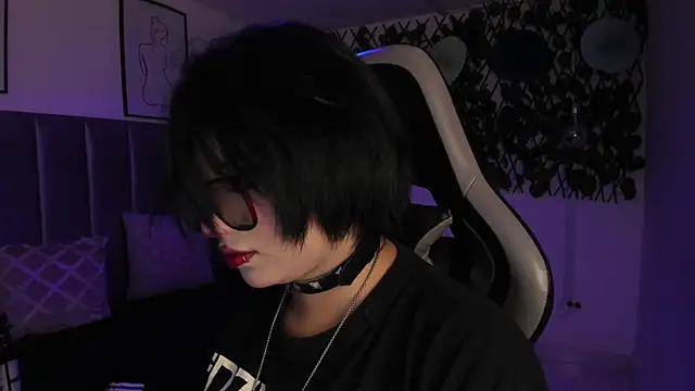 Kitty Gang online show from 06/05/26, 01:45