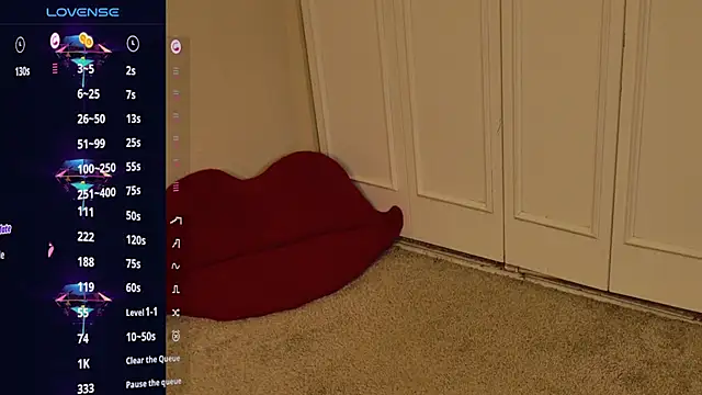 Snapshot of cherrysaturn chatting on 09/26/25, 10:41 cherrysaturn online show from 09/26/25, 10:41