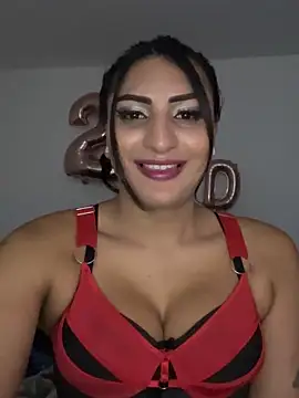 Brianna Trans00 online show from 12/15/24, 06:59