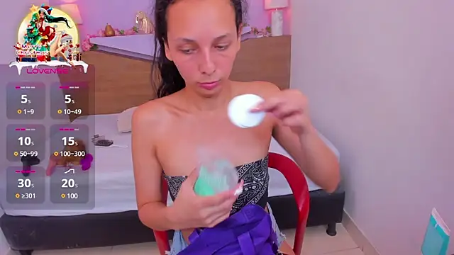 MichellRose7 online show from 01/03/25, 06:46