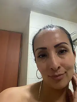 yaralyminjo2 online show from 01/21/25, 12:25