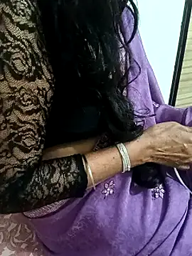 Snapshot of Saroj-Shah chatting on 02/13/26, 04:25 Saroj-Shah online show from 02/13/26, 04:25