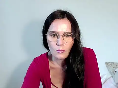 Snapshot of ButterflyJill chatting on 09/14/25, 07:29 ButterflyJill online show from 09/14/25, 07:29