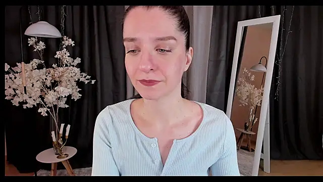 helentasty online show from 01/25/25, 02:47