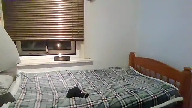 Mynameisallen online show from 12/24/24, 04:33