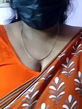 mallu-sumi online show from 02/17/26, 04:31