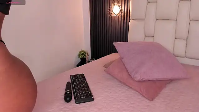 kristakinnky online show from 05/27/26, 12:13