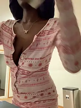 spicysugar74 online show from 12/15/24, 11:31