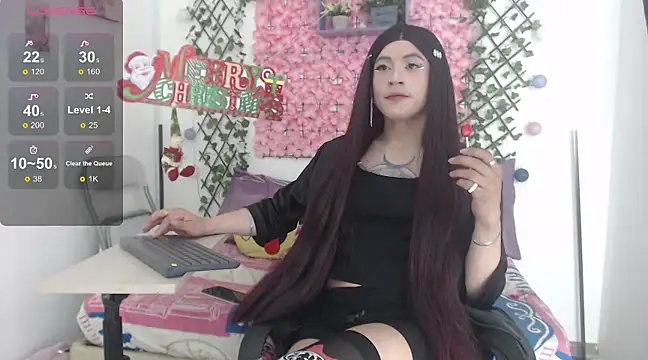 Snapshot of MEGANNIXX chatting on 12/27/24, 09:17 MEGANNIXX online show from 12/27/24, 09:17