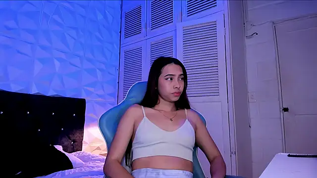 Emma dl2 online show from 12/21/24, 05:40