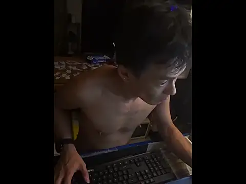 hkwildguy online show from 07/03/26, 04:30