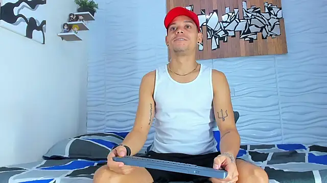 Friendsofeverything  online show from 09/22/25, 02:30