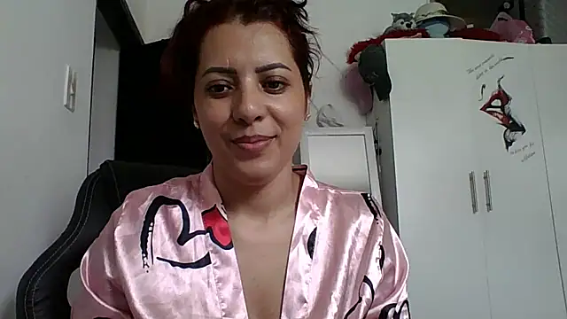 Anne kis online show from 02/01/25, 07:13