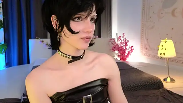 dark vamp  online show from 02/27/25, 02:00