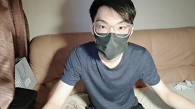 Yang 1069 online show from 10/23/25, 07:29