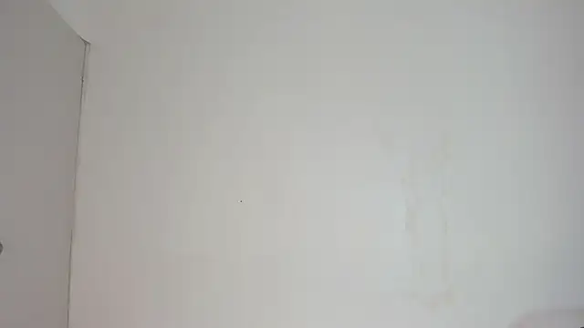 Snapshot of Mia_hansper chatting on 12/17/24, 08:21 Mia hansper online show from 12/17/24, 08:21