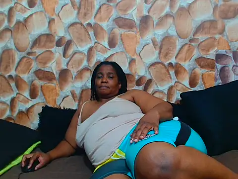 AfricanBigAssxx98 online show from 03/07/25, 12:48