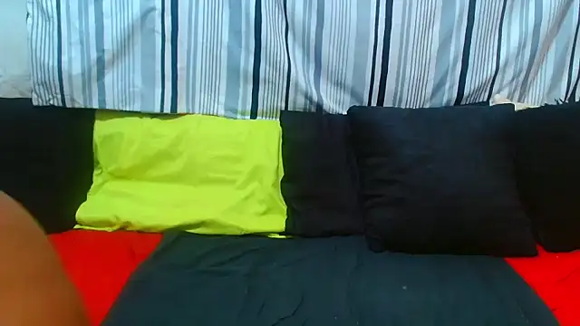 AfricanBigAssxx98 online show from 05/18/26, 06:08