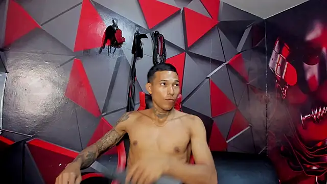 Hana and Zeta online show from 09/24/25, 12:08