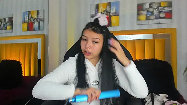 pettit courtny online show from 11/29/25, 08:56