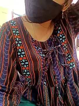 sneha 77 online show from 09/10/25, 02:55
