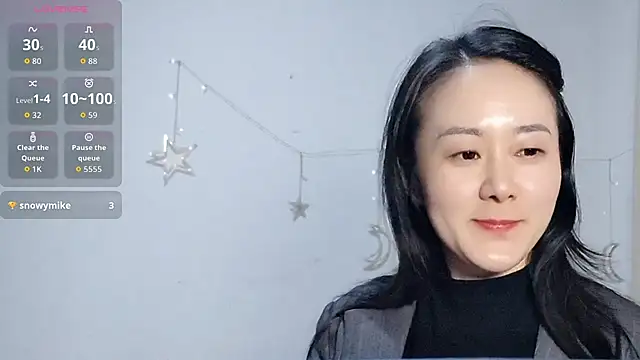 fanfan-FF online show from 11/05/25, 12:49