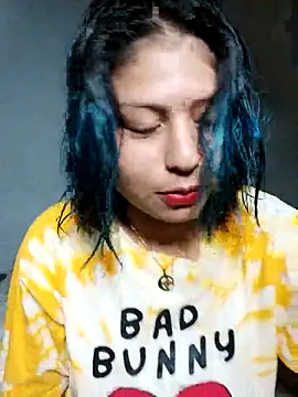 Snapshot of azulzulix chatting on 09/28/25, 01:44 azulzulix online show from 09/28/25, 01:44