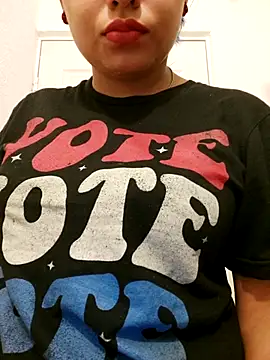 Snapshot of azulzulix chatting on 11/27/25, 01:07 azulzulix online show from 11/27/25, 01:07