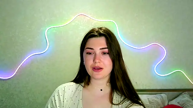 Snapshot of SeductiveTati chatting on 06/05/26, 10:26 SeductiveTati online show from 06/05/26, 10:26