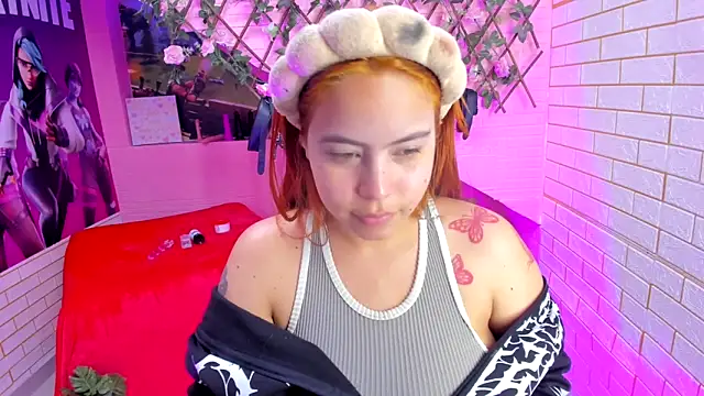 Snapshot of marcellaa303av chatting on 05/10/26, 02:28 marcellaa303av online show from 05/10/26, 02:28