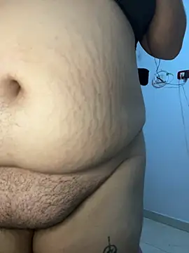 Snapshot of CinnamonCookiez chatting on 01/04/25, 06:41 CinnamonCookiez online show from 01/04/25, 06:41